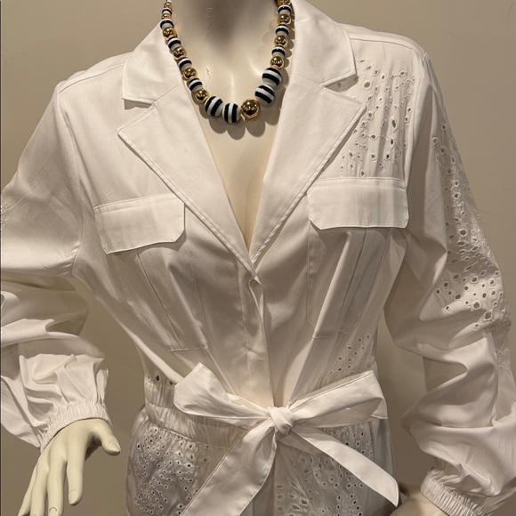 White House Black Market Tie-Waist Embroidered Poplin Shirt Size L - Picture 8 of 13